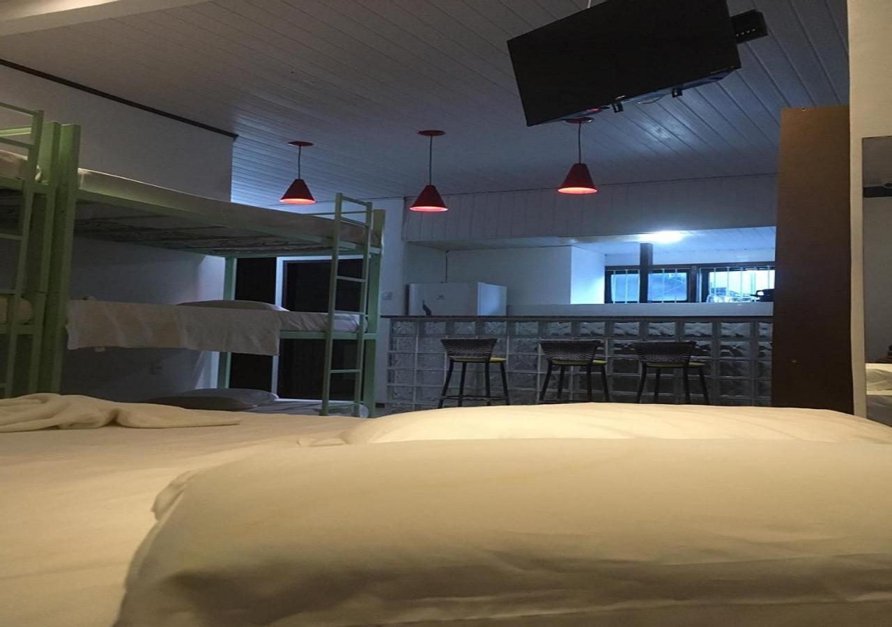 Lonier Villa Inn Economic Abraão Exteriér fotografie